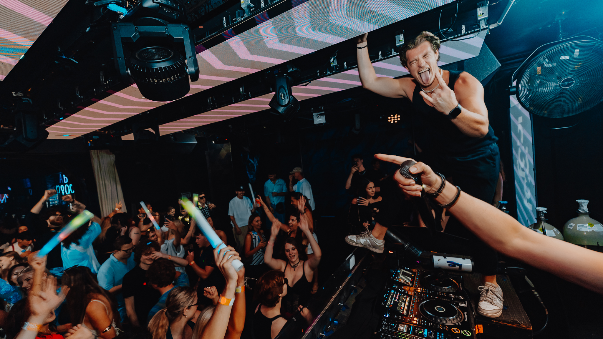 DJ set at Gold Coast nightclub event